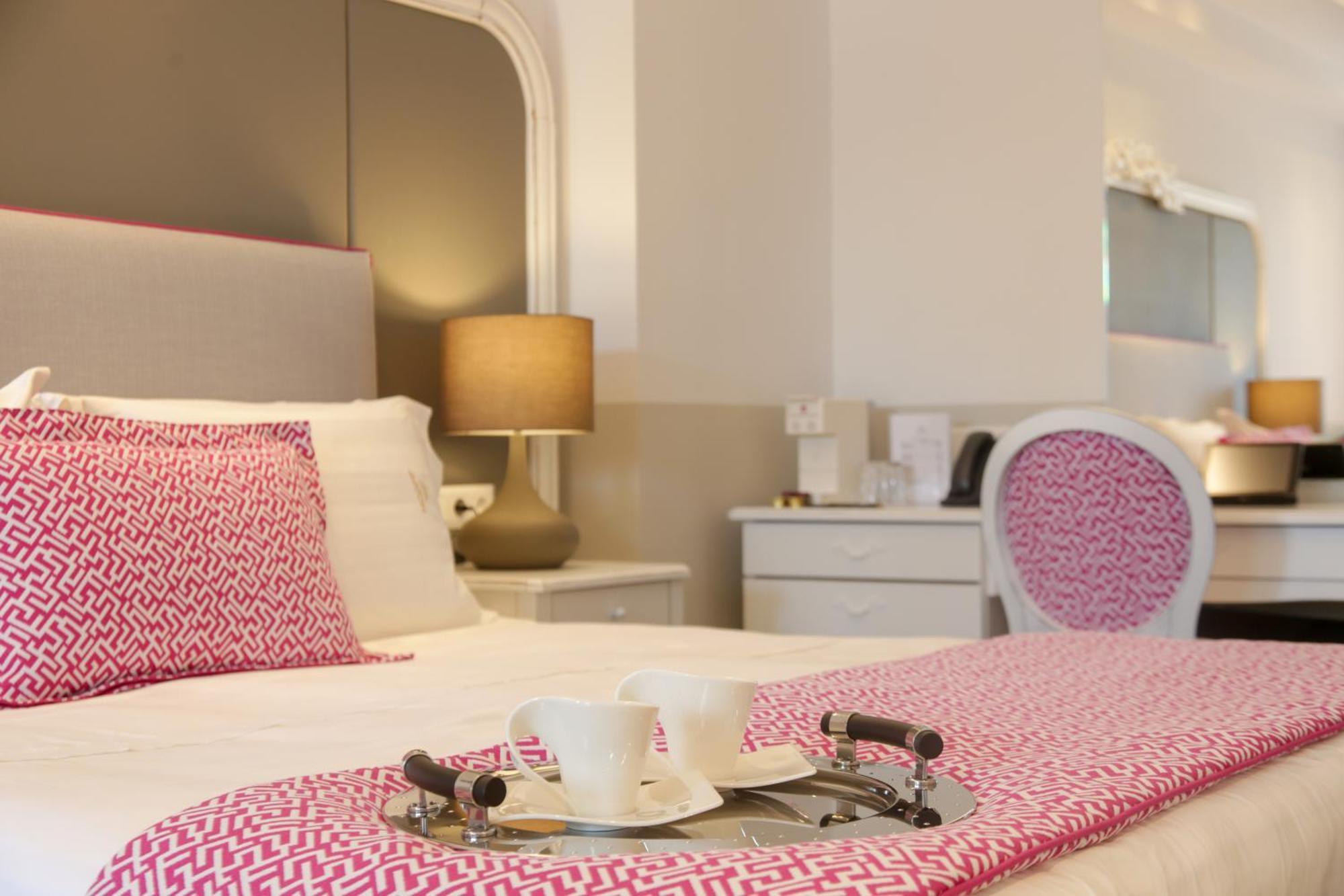 Avaton Luxury Beach Resort - Relais & Chateaux Ouranoupoli Quarto foto